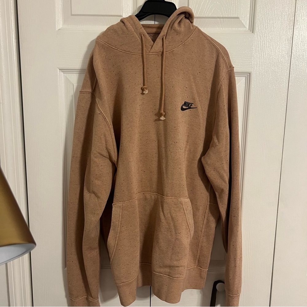 nike hoodie